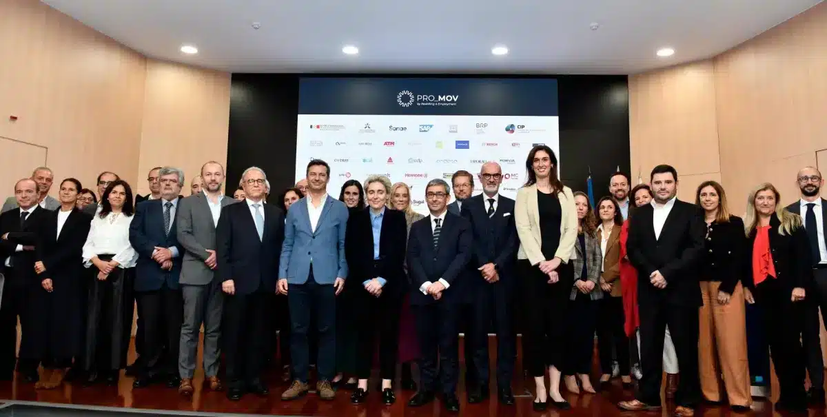 Businesspeople “very frustrated by state of country” present manifesto for Portugal's recovery