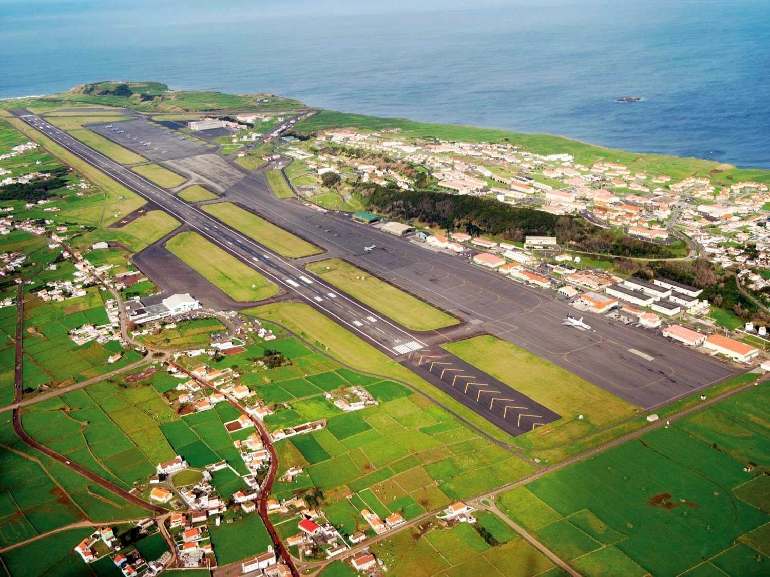 Azores 'critically important' to NATO - US ambassador