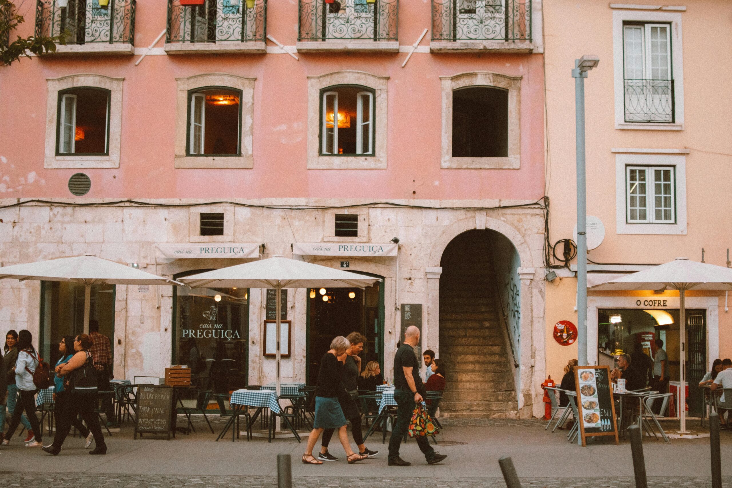 Portugal set to reintroduce tax incentives for “non-habitual residents”