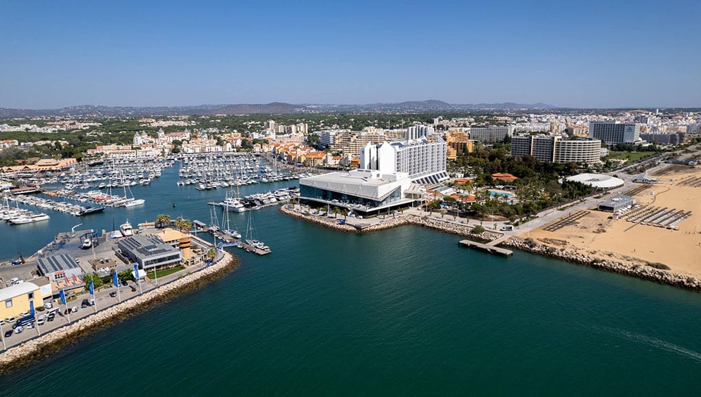 Vilamoura Marina|Minister of Agriculture, Maria do Céu Antunes, arrives at the event and is greeted by local leaders|Industry leaders attend World Marinas Conference in Vilamoura|Industry leaders attend World Marinas Conference in Vilamoura|Industry leaders attend World Marinas Conference in Vilamoura
