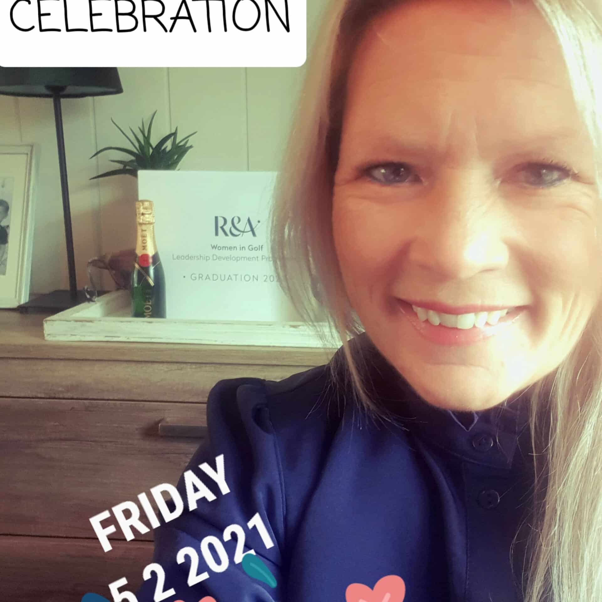 Manon celebrates her R&A Leadership qualification