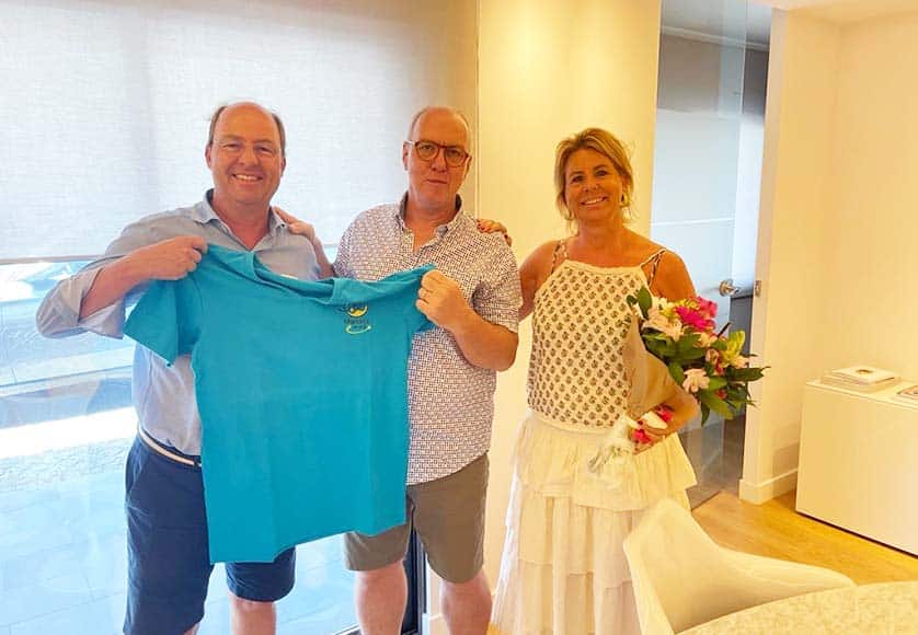 Martin van den Hoek (centre) with new owners Jan and Anne Marie Doove