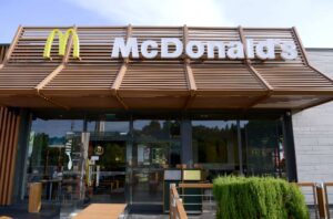 McDonald’s announces 200 job openings in Algarve