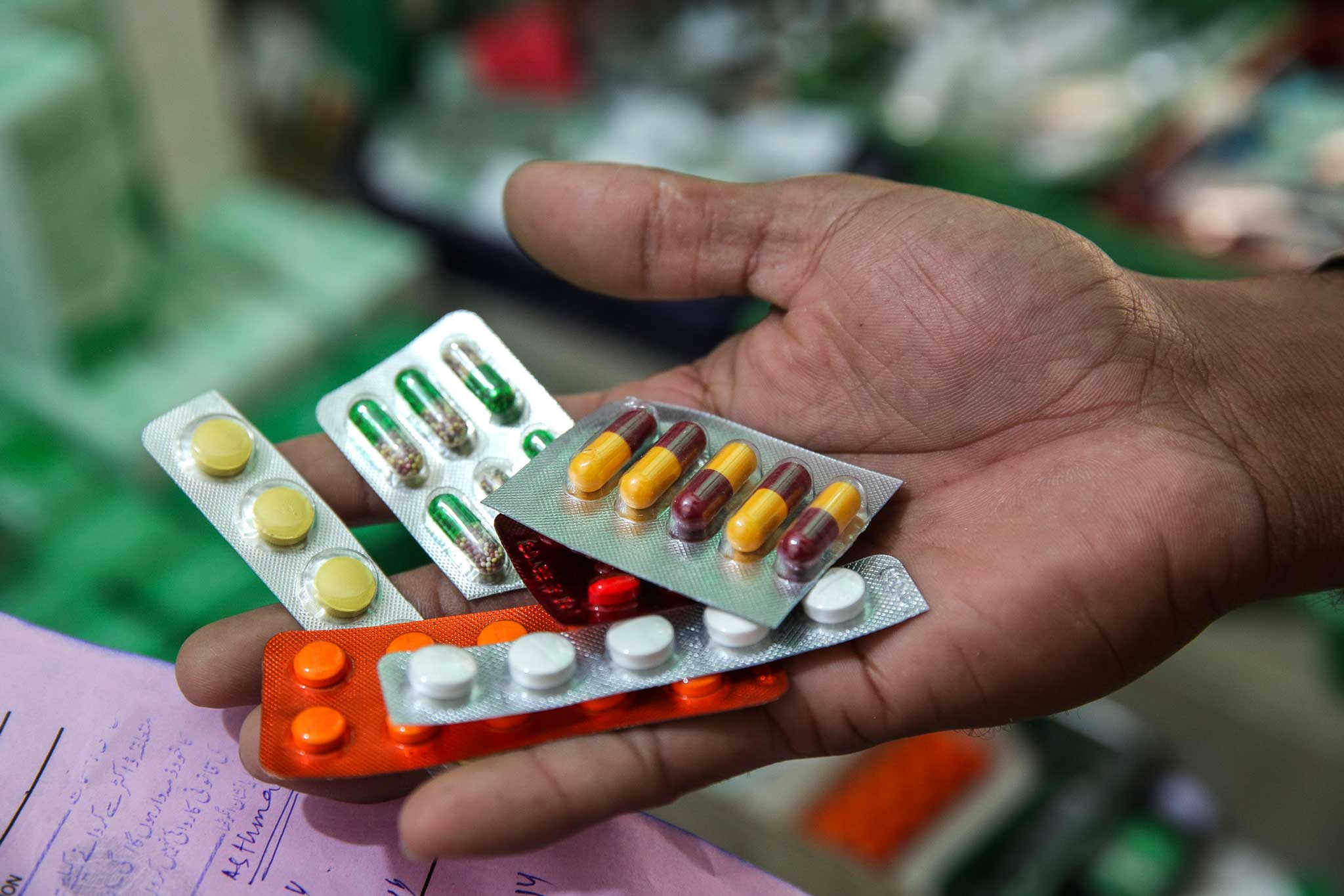 Campaign helps those in need buy medicines