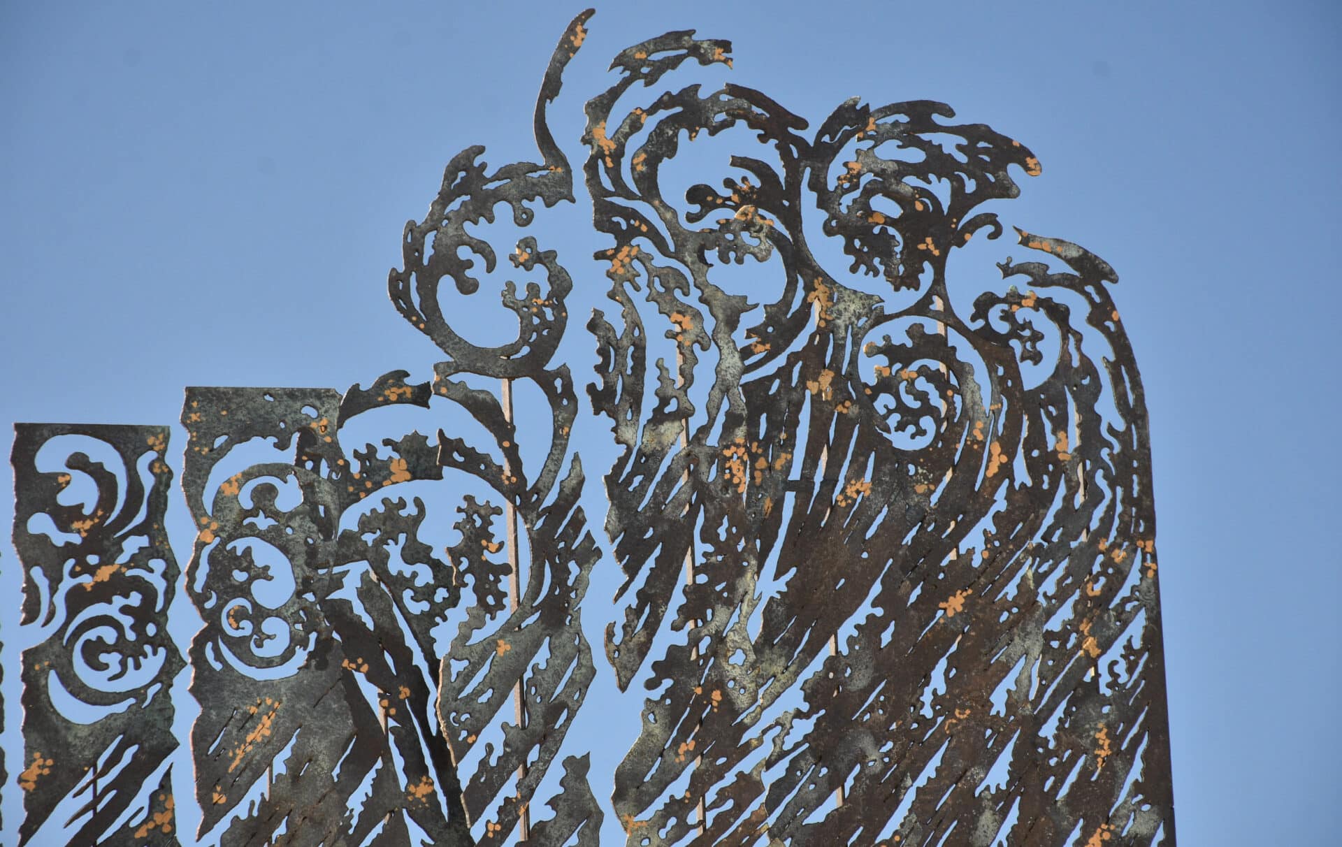 WWII memorial sculpture takes shape in Faro