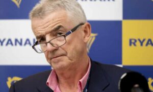 Ryanair announces new winter routes for Portugal, uses occasion to criticise