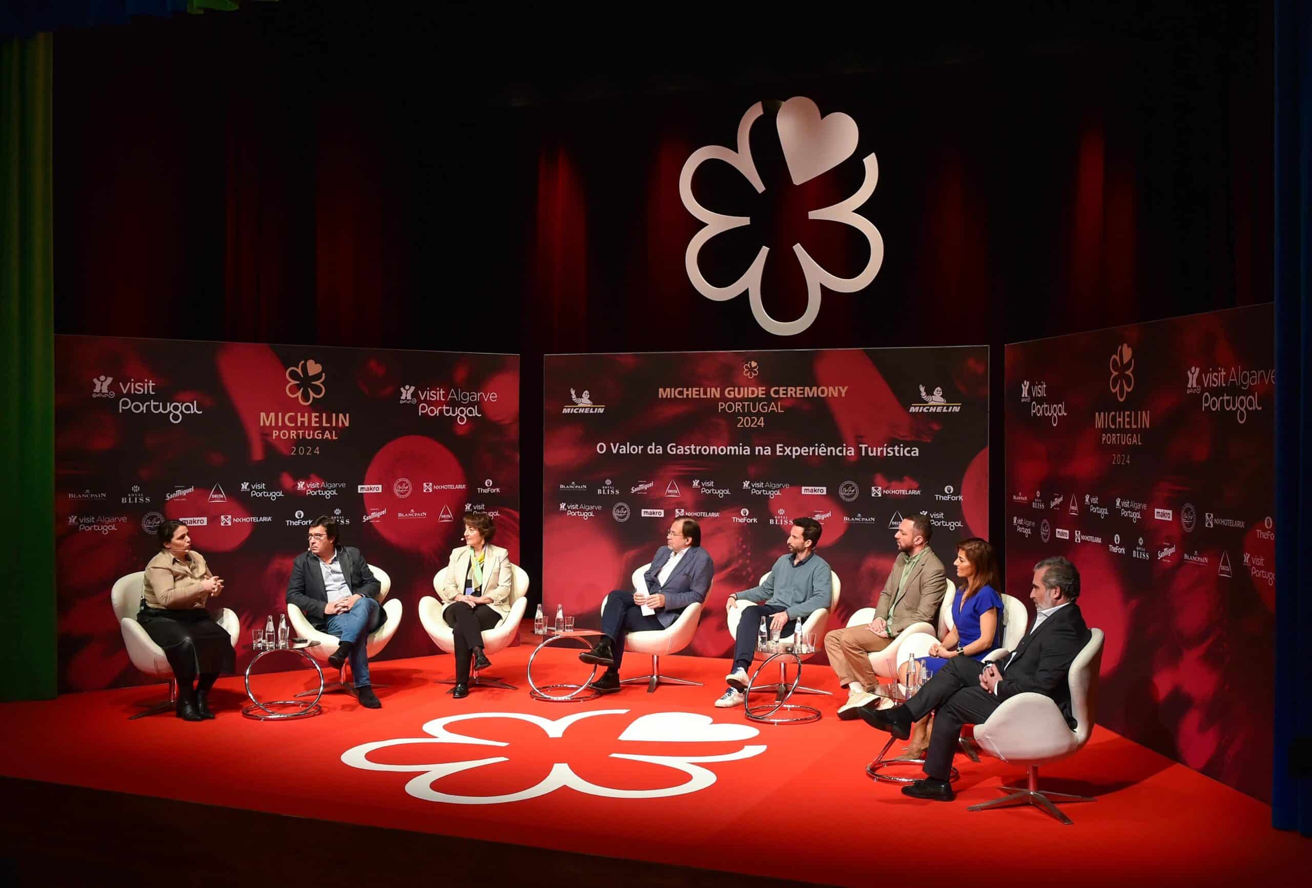 Michelin Guide hosts debate in run-up to first “all-Portuguese” Gala|Michelin Guide hosts debate in run-up to first “all-Portuguese” Gala|Lídia Monteiro (Turismo de Portugal) and debate moderator Paulo Salvador|Michelin Guide hosts debate in run-up to first “all-Portuguese” Gala|Michelin Guide hosts debate in run-up to first “all-Portuguese” Gala|Michelin Guide hosts debate in run-up to first “all-Portuguese” Gala|Michelin Guide hosts debate in run-up to first “all-Portuguese” Gala|Michelin Guide hosts debate in run-up to first “all-Portuguese” Gala|Michelin Guide hosts debate in run-up to first “all-Portuguese” Gala|Michelin Guide hosts debate in run-up to first “all-Portuguese” Gala
