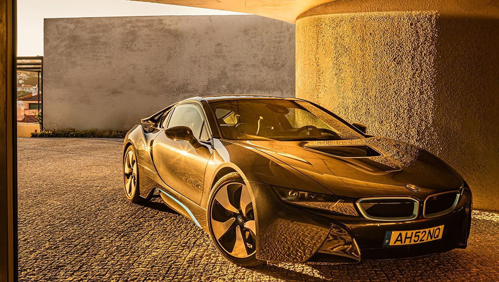 BMW - Pioneers|motoringprintscreen
