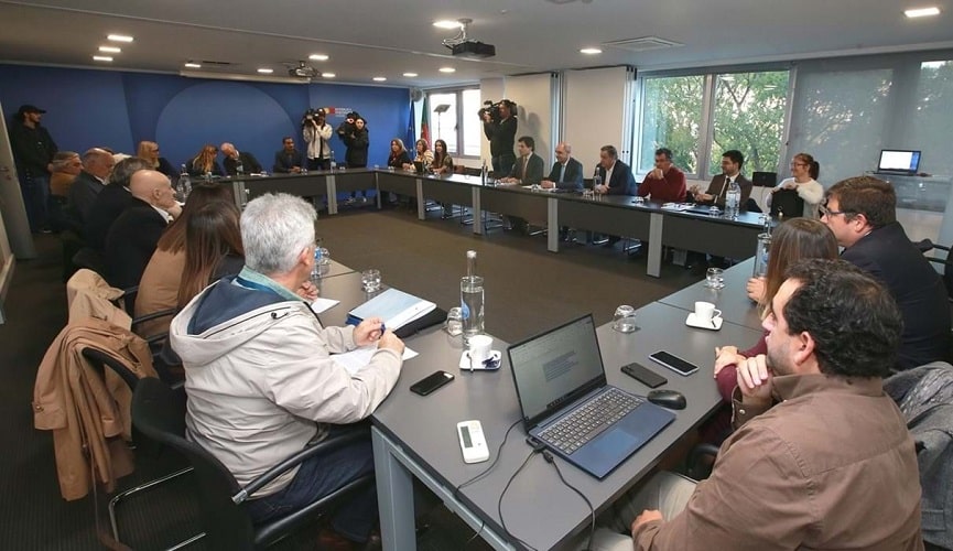 Doctors' union calls for negotiations to continue despite crisis