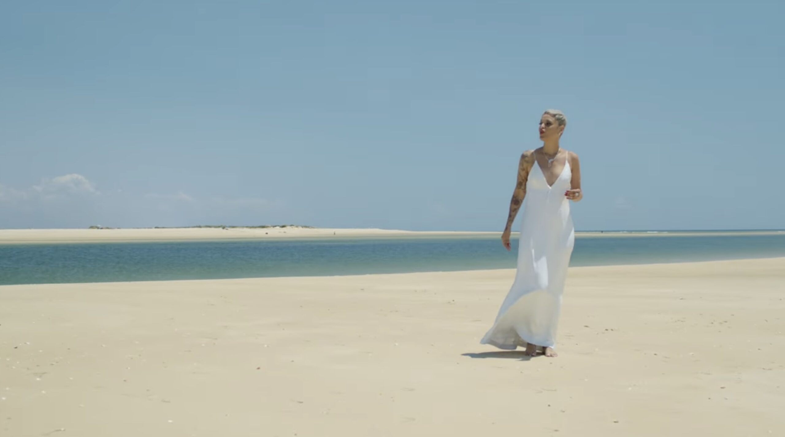 New Mariza's video clip filmed in the Algarve|New Mariza's video clip filmed in the Algarve|New Mariza's video clip filmed in the Algarve