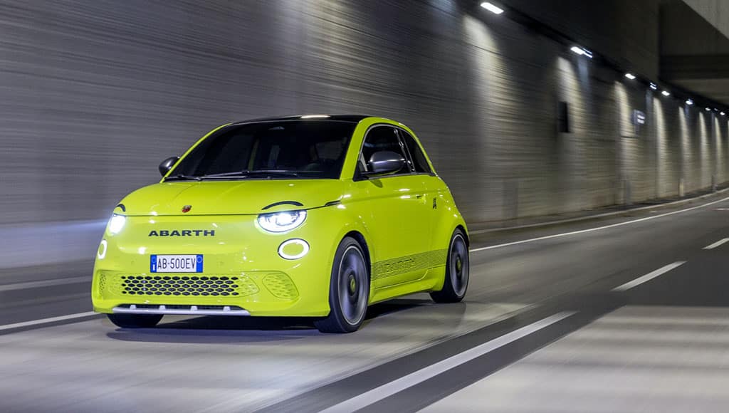 NewAbarth500e (2)|NewAbarth500e (2)|NewAbarth500e (2)