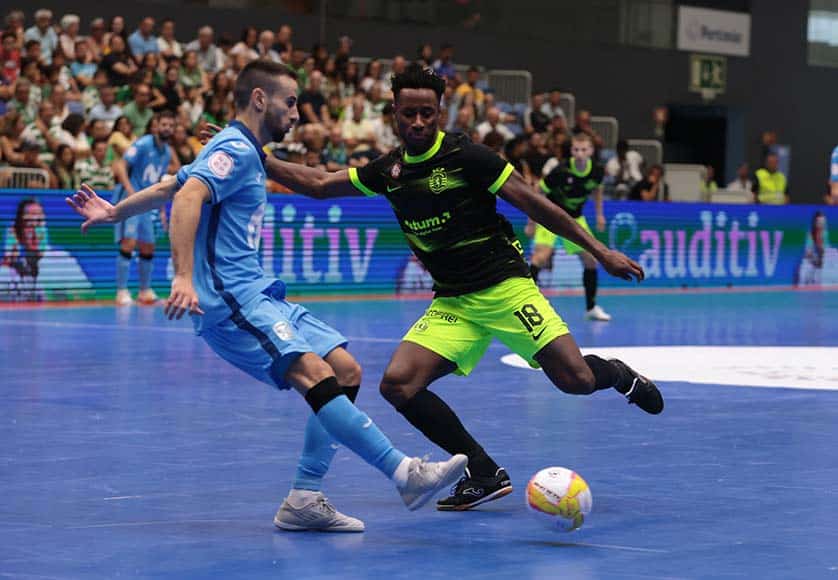 Sporting wins International Masters Futsal|Sporting wins International Masters Futsal