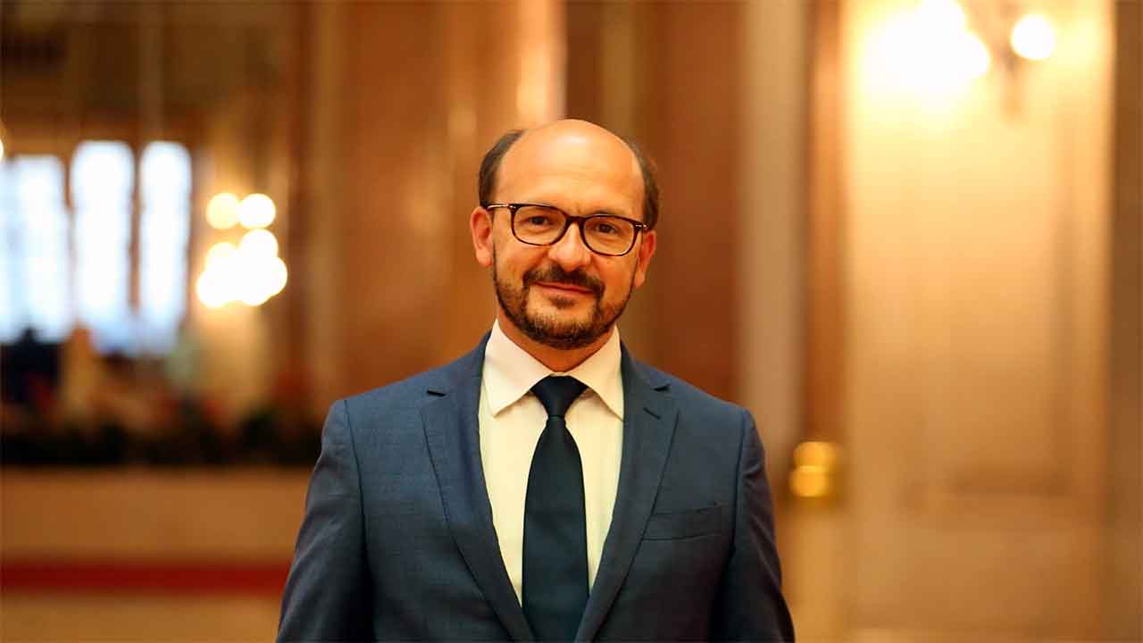 Algarve hoteliers open to working with new secretary of state