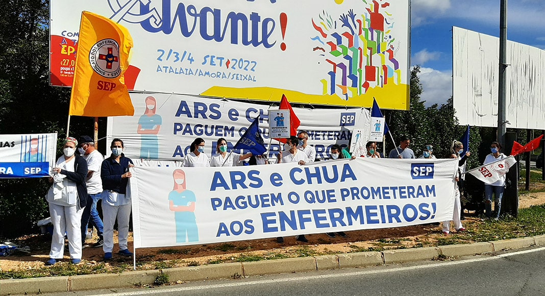 “Frustrated” Algarve nurses on strike