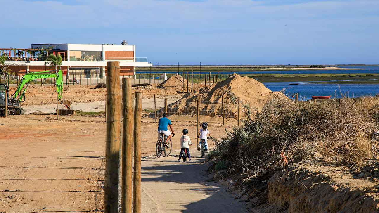 New urban park is being created on the banks of the Ria Formosa|New urban park is being created on the banks of the Ria Formosa|New urban park is being created on the banks of the Ria Formosa|New urban park is being created on the banks of the Ria Formosa
