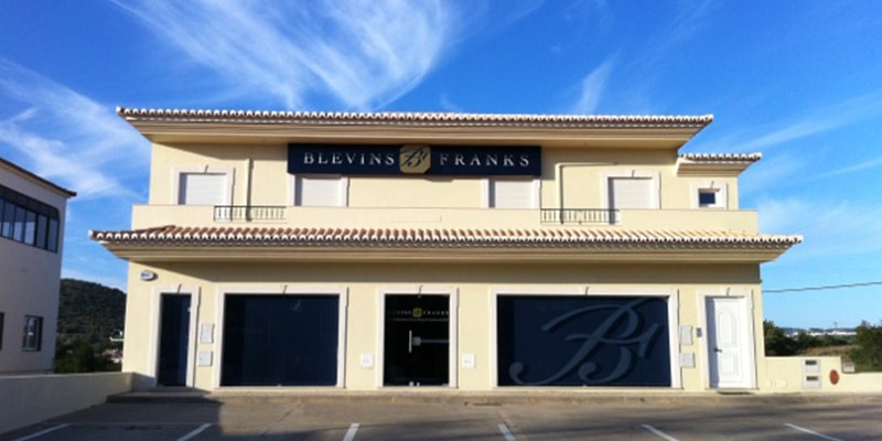 View of the outside of Blevins Franks - Portugal-based financial adviser - office in the Algarve