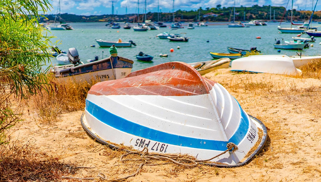 Painted boat, Alvor