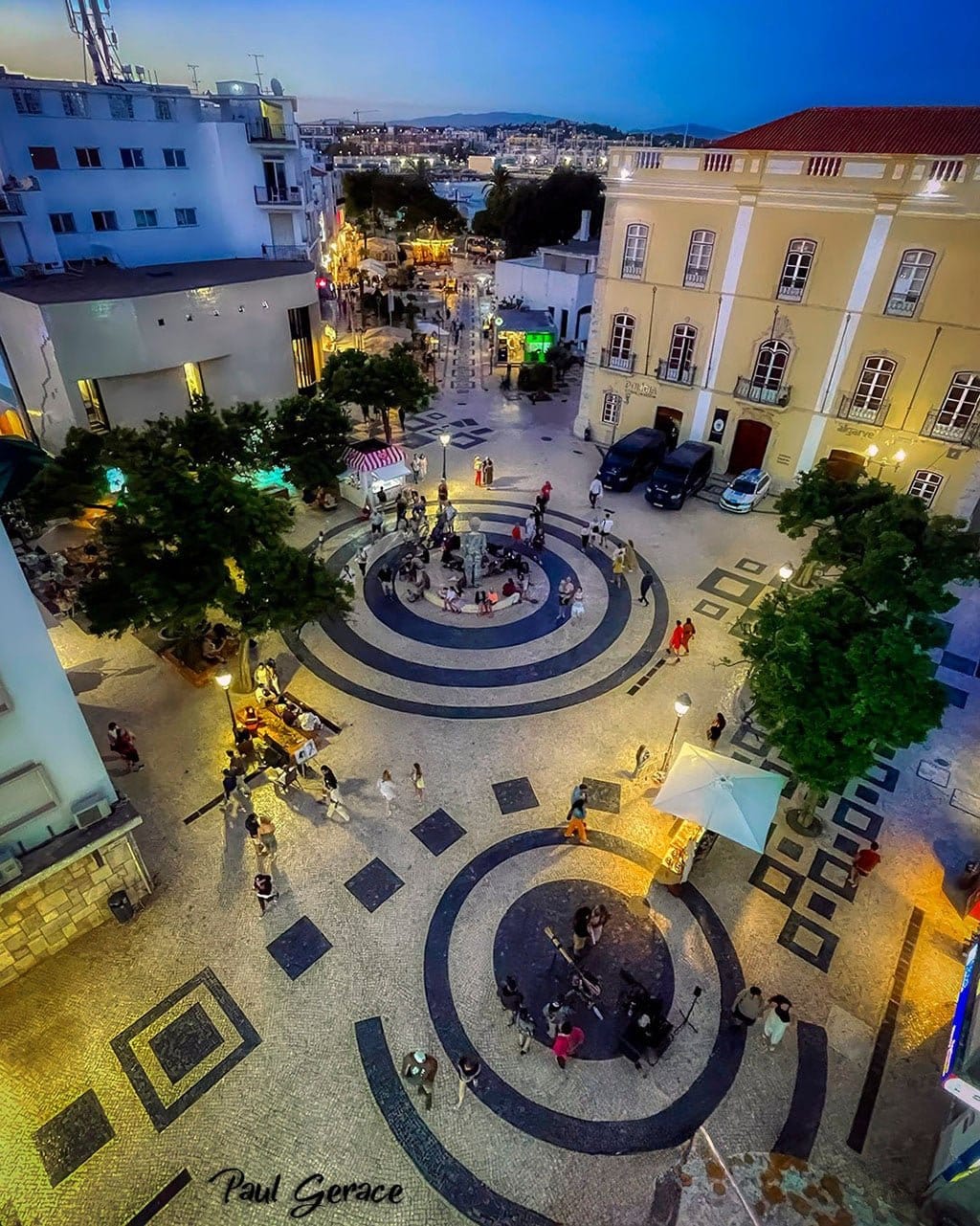 Paul Gerace.2 Calçada