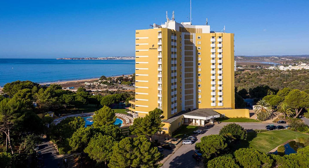 Pestana needs 1,000 employees for summer