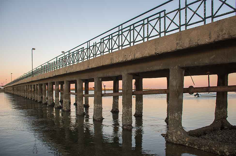 Faro bridge