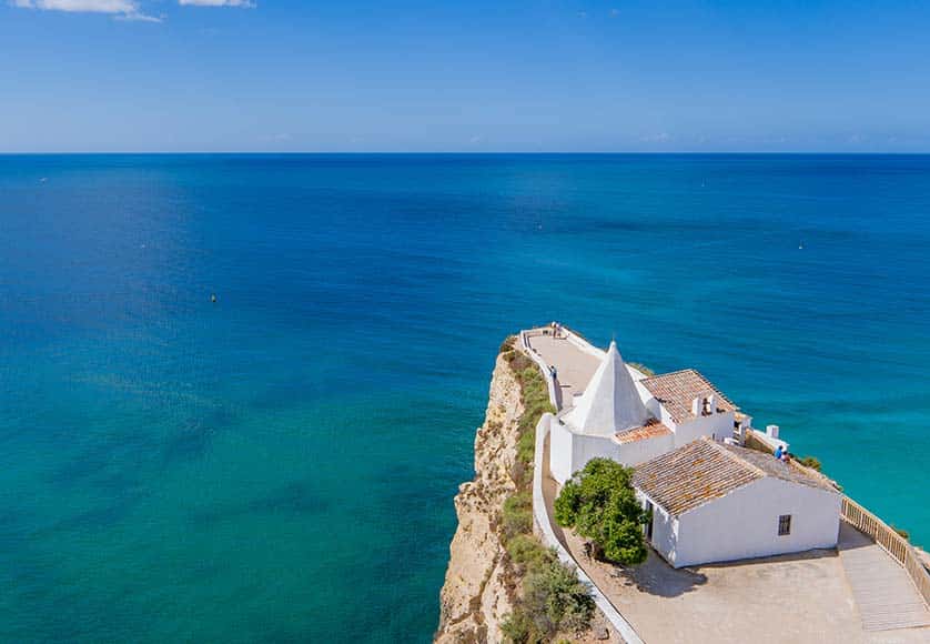 Porches - Nossa Senhora da Rocha © Associação Turismo do Algarve (ATA)