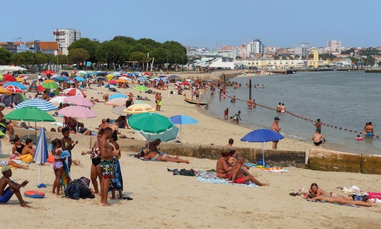 Praia de Saúde, in Setúbal: image: Câmara Municipal de Setúbal