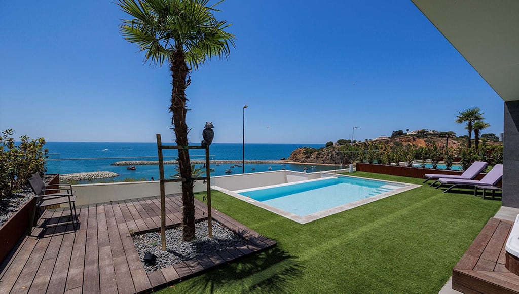 A luxury three-bedroom apartment in a prime, front-line west Albufeira location|A luxury three-bedroom apartment in a prime, front-line west Albufeira location|A luxury three-bedroom apartment in a prime, front-line west Albufeira location|A luxury three-bedroom apartment in a prime, front-line west Albufeira location