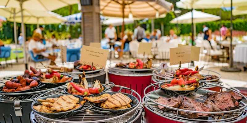 Summer food being served on the outside in Quinta do Lago|