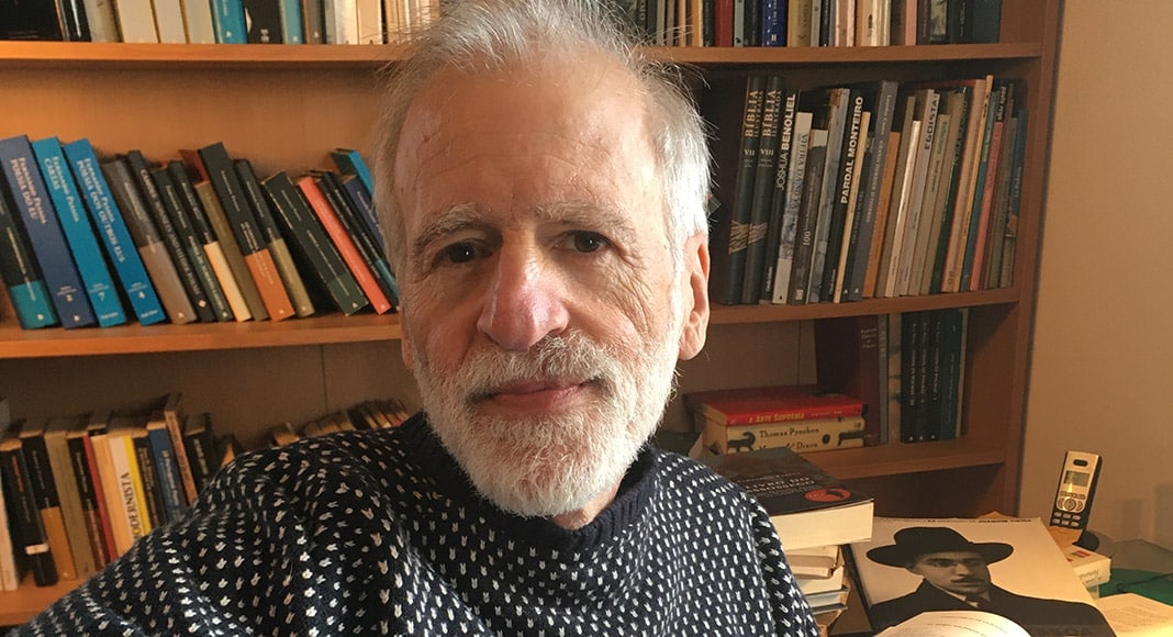 Author Richard Zenith – Photo: HANMIN|A modern man in Tavira