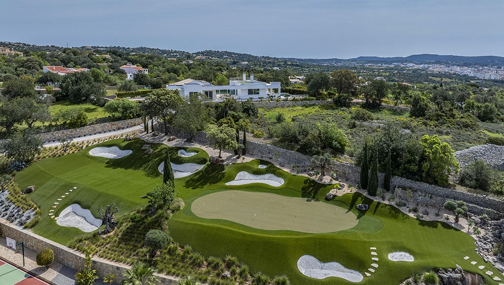 2025 Algarve holiday demand creates a great opportunity for villa owners