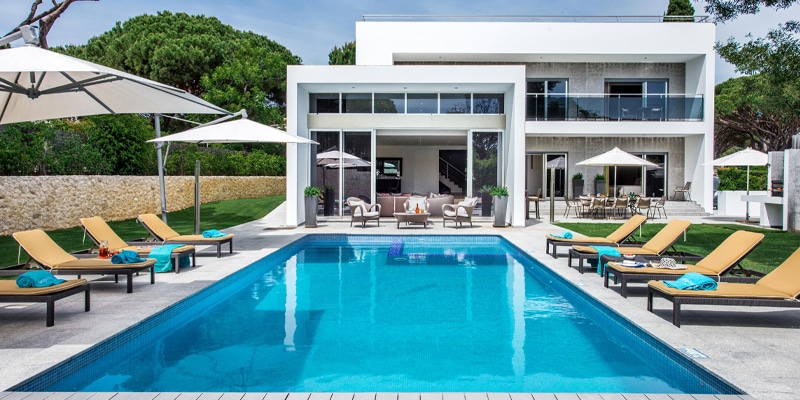 Exterior of villa Stargazer, one of SandyBlue's properties