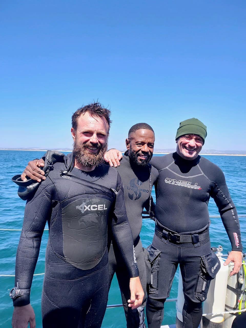 Americans search for remains of missing World War II aviators in Faro