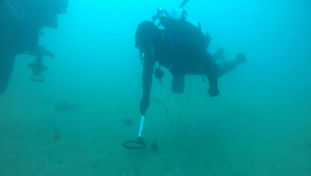 Americans search for remains of missing World War II aviators in Faro|Americans search for remains of missing World War II aviators in Faro