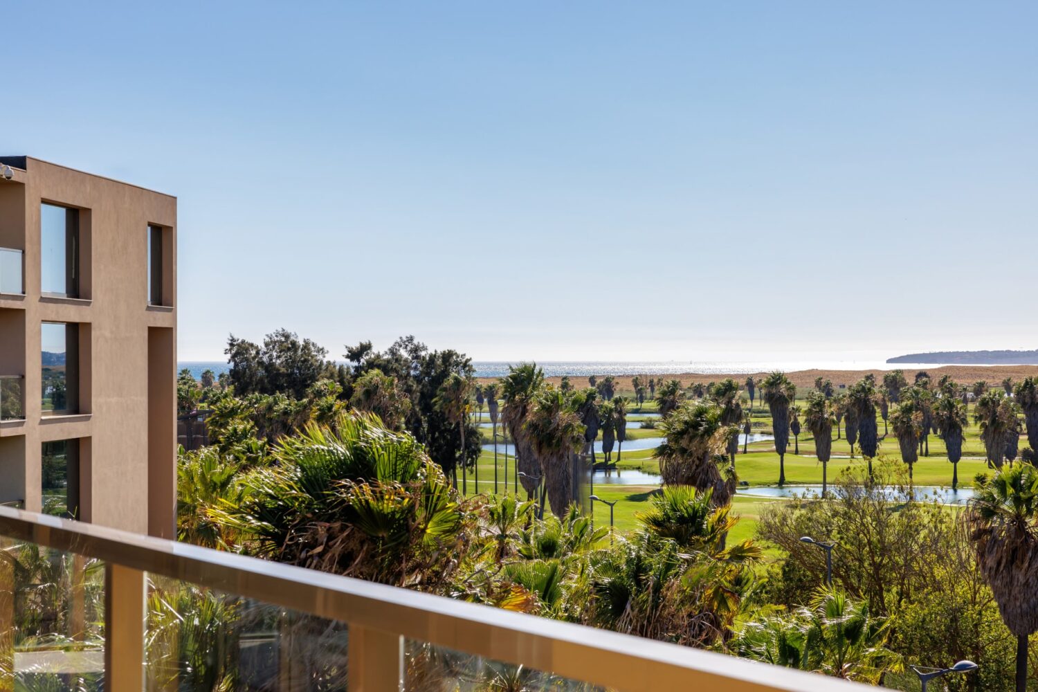 Flamingos Salgados by Kronos Homes