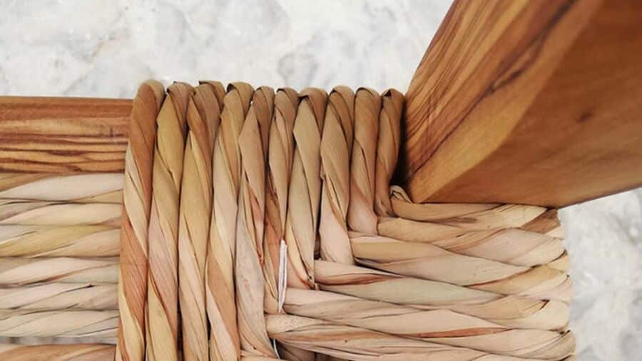 Chair weaving|Chair weaving workshops promote Algarve handicraft