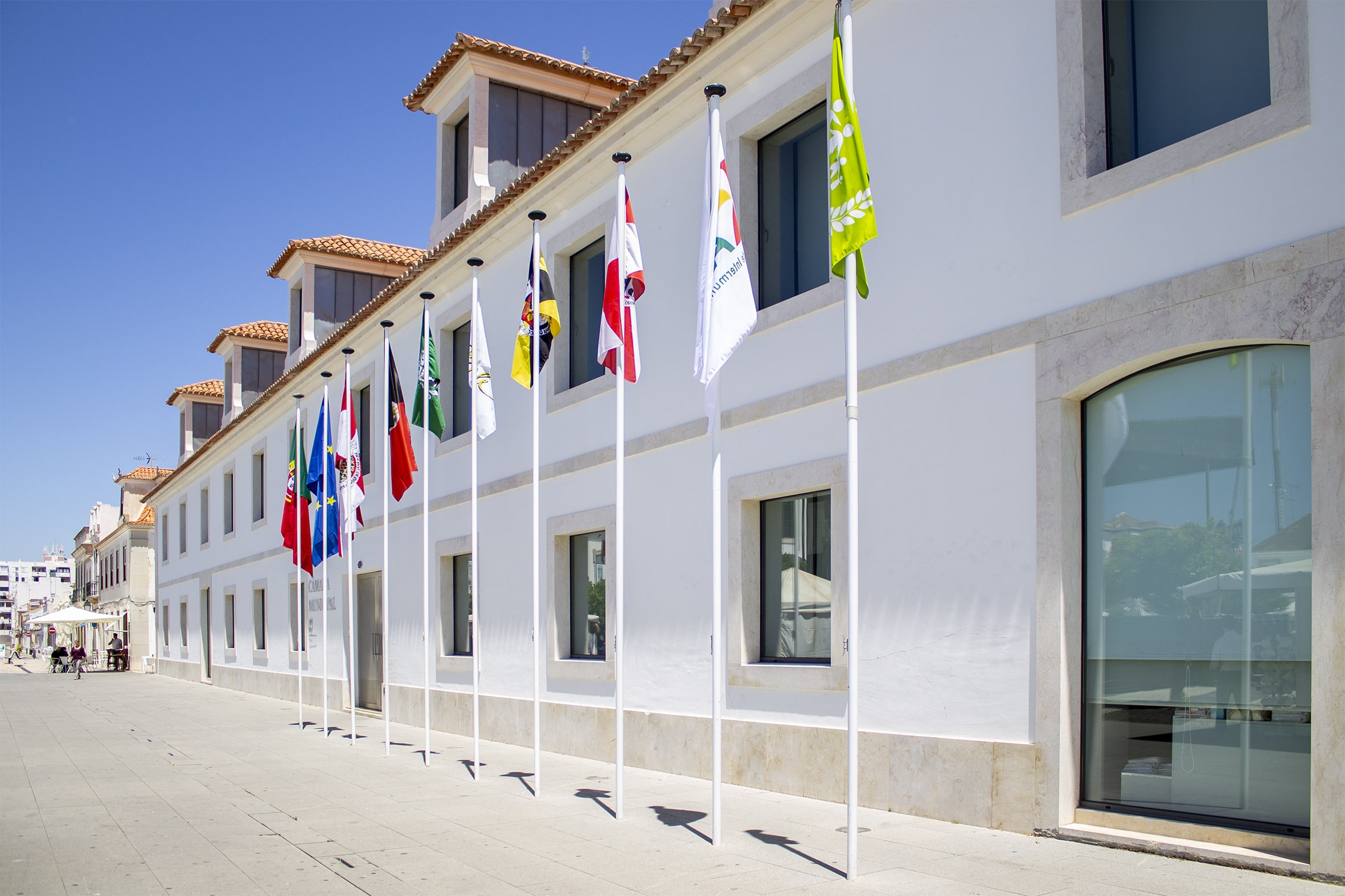 VRSA cuts debt by around €16 million