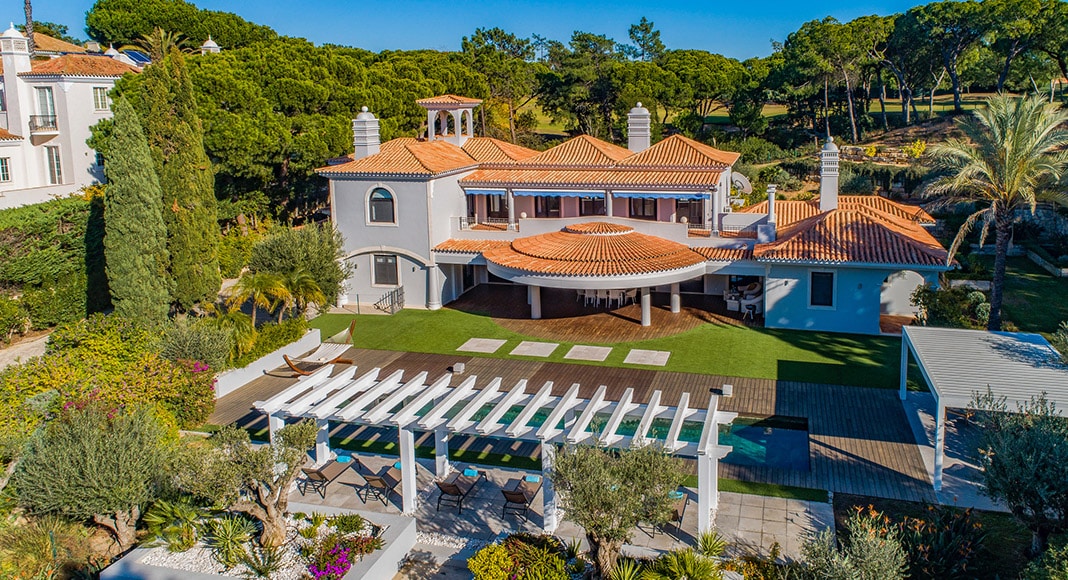 Algarve villas in high demand from Portuguese nationals