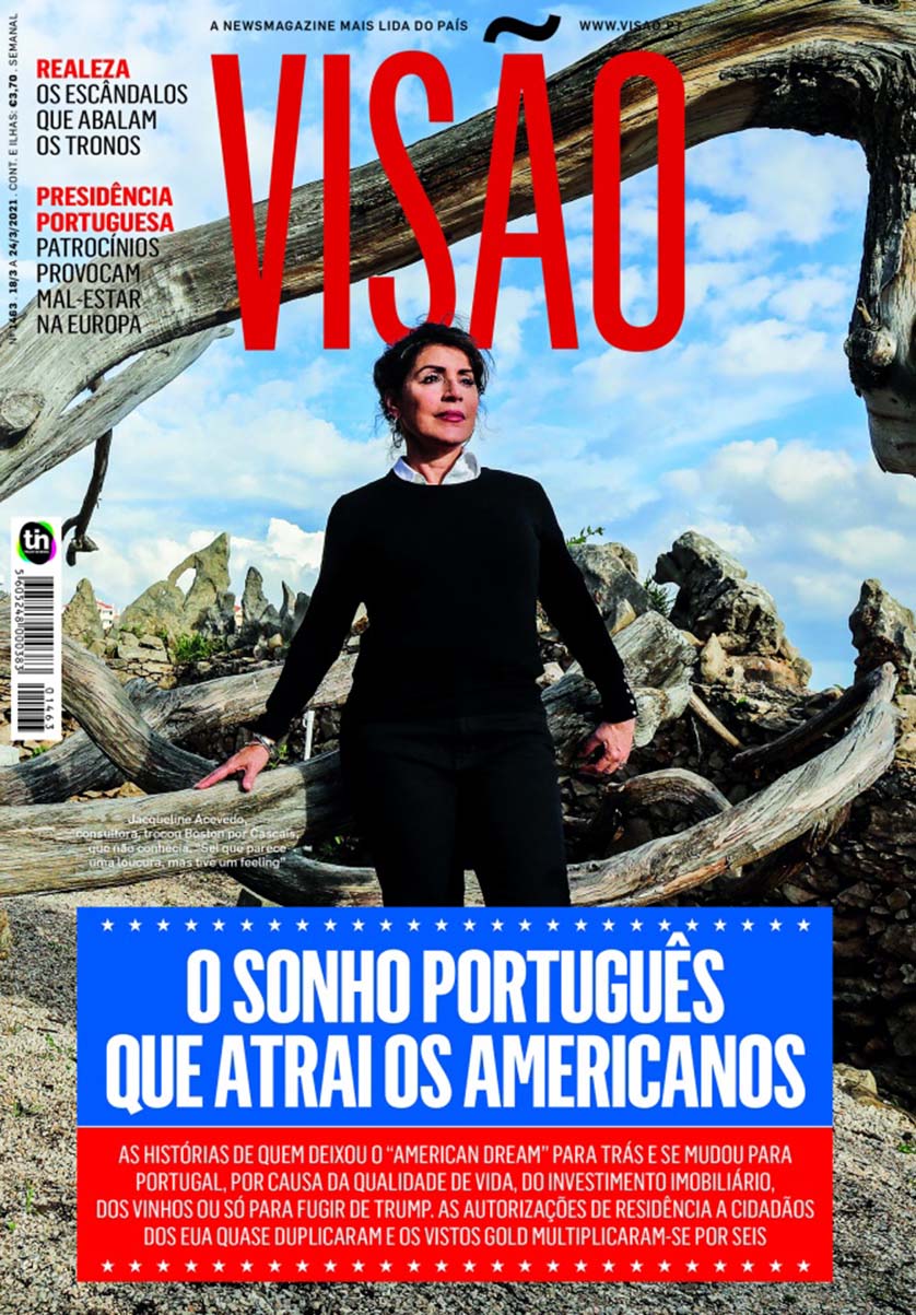 Jacqui on the cover of Visão magazine
