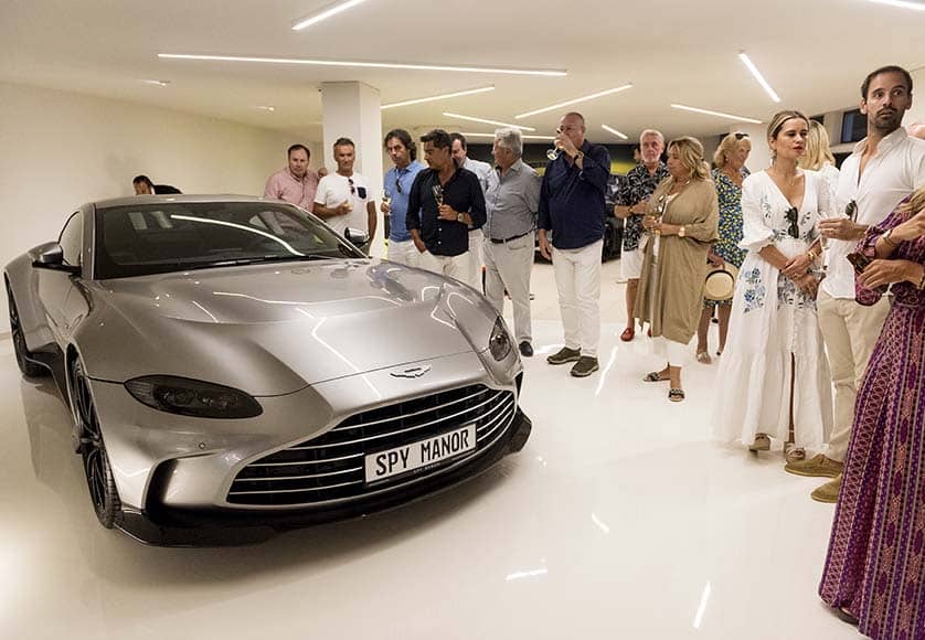 Motor Film Awards nominees revealed in Algarve|Motor Film Awards nominees revealed in Algarve|Aerial stunt diver Paul Caspey|Motor Film Awards nominees revealed in Algarve|Motor Film Awards nominees revealed in Algarve