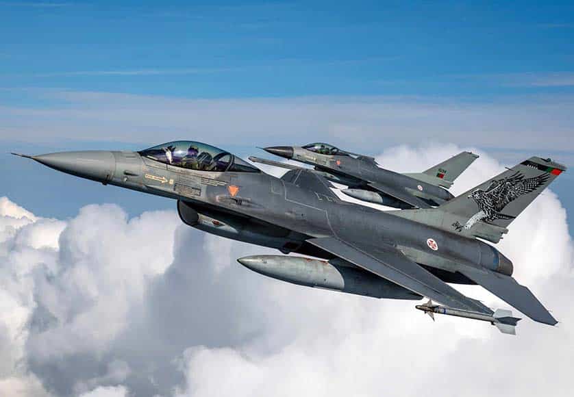 F16s
