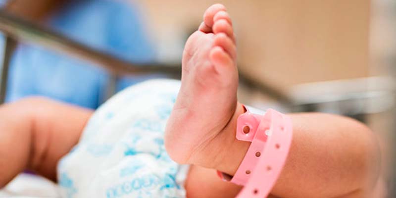 Immigrants “must be fluent Portuguese-speakers” to register children’s births