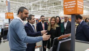 Largest smart shop in world opens in Leiria