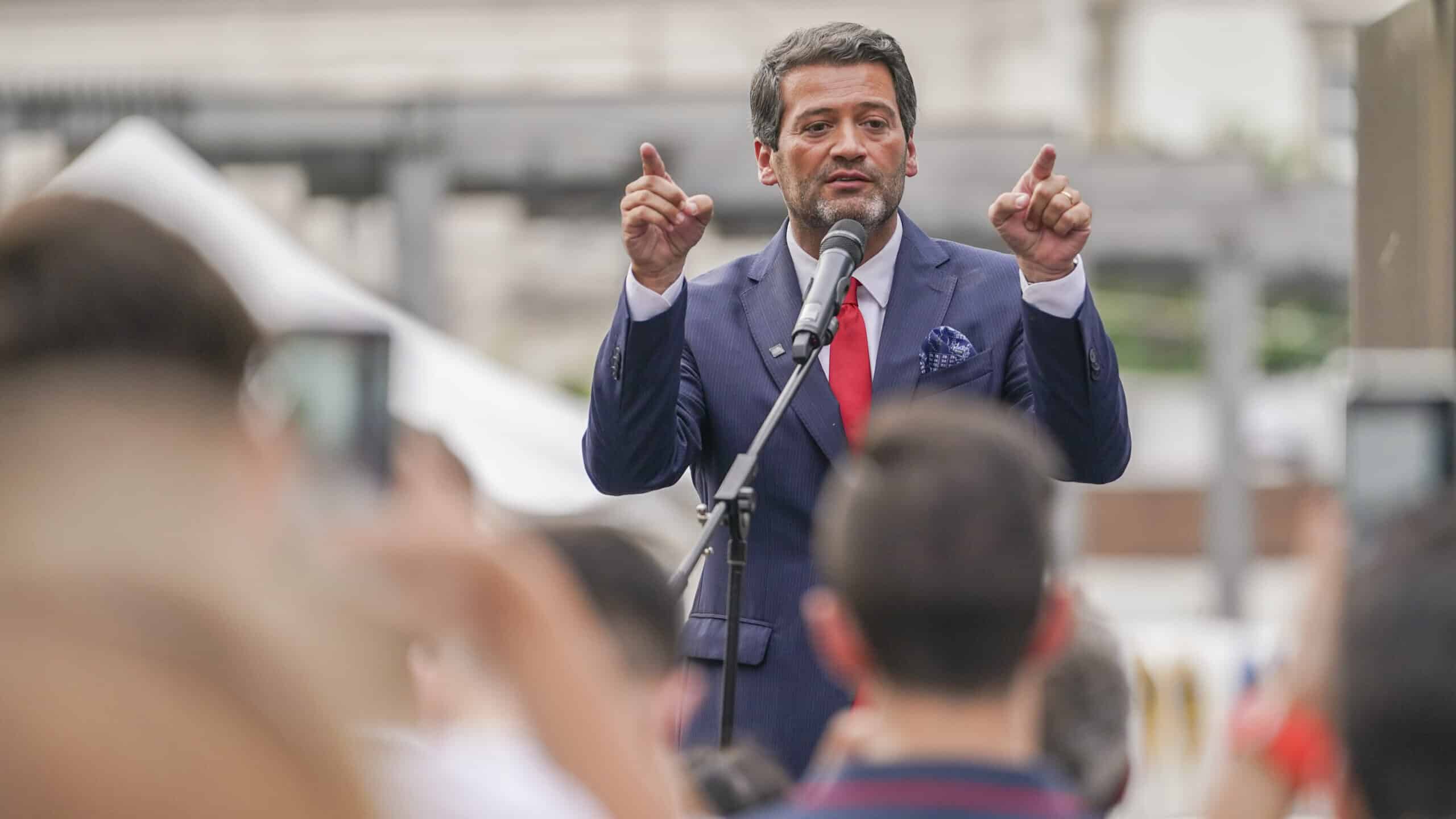 CHEGA leader André Ventura is increasingly using immigration as a 'flagship' of his party. Image: HUGO DELGADO/LUSA|CHEGA pushes for national referendum on immigration
