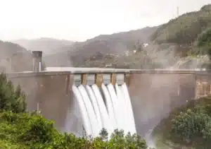Warnings as Odeleite and Beliche dams carry out “temporary, controlled discharges”