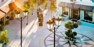 Midnight shopping at Designer Outlet Algarve