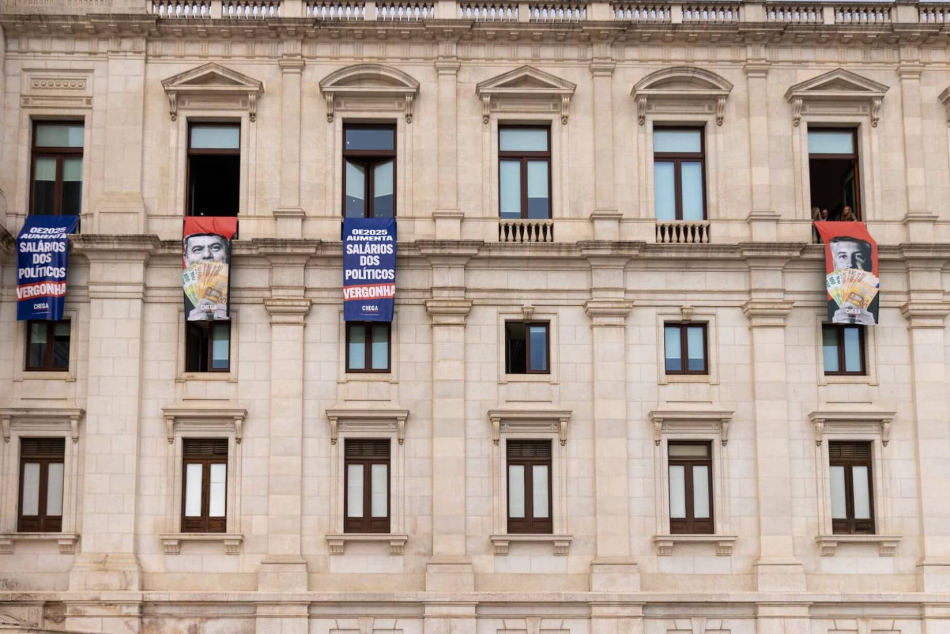 CHEGA's posters were described by the speaker of the House as a form of 'political vandalism'|President Marcelo also opposes “end of 5% cut to MPs salaries”