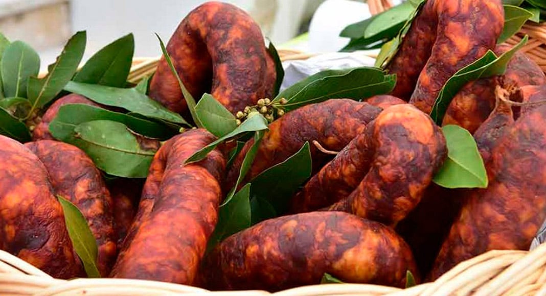 Cheese, wine and chorizo fair in Faro