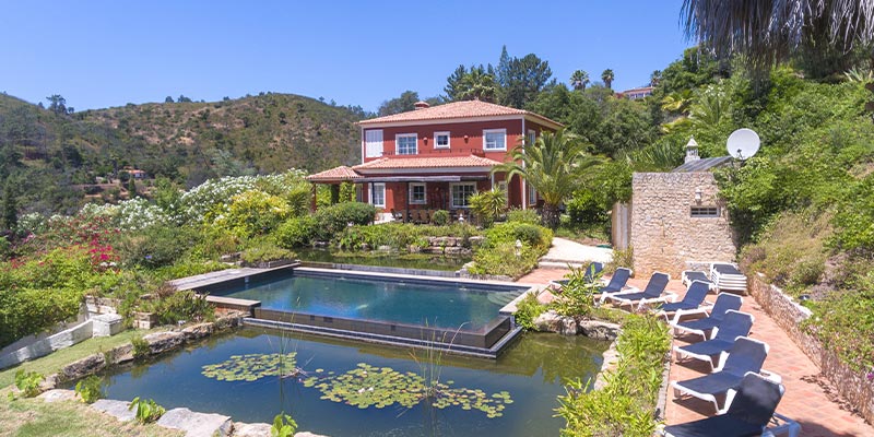 7-bedroom house with pool in Caldas de Monchique for sale at Engel & Völkers