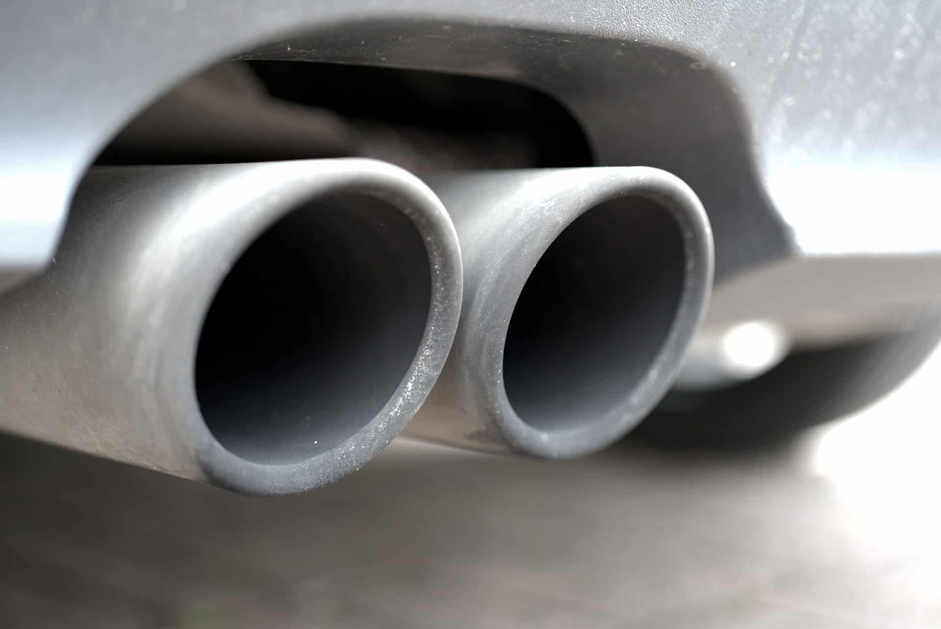 exhaust pipe