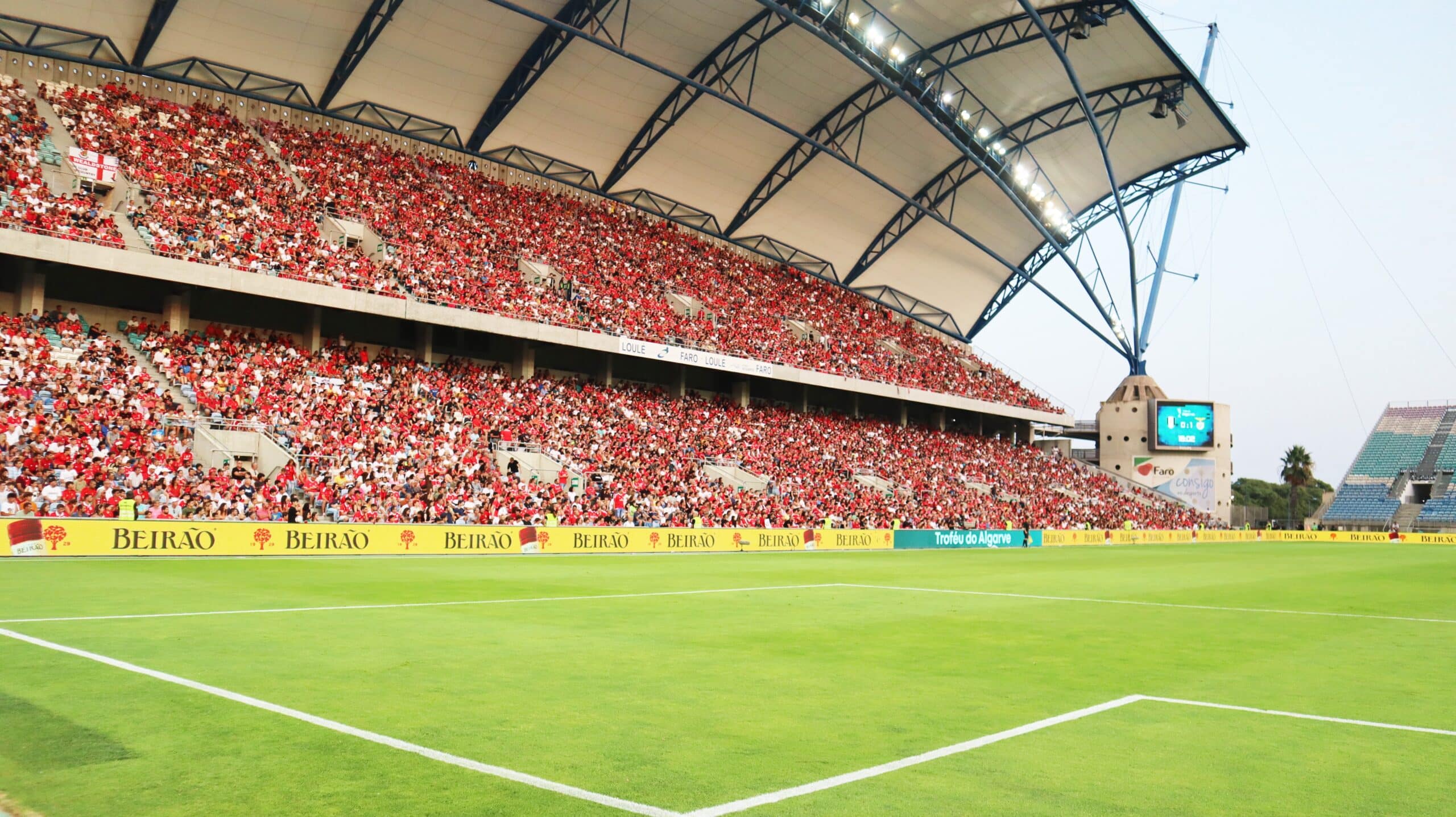 Women's football: Benfica, Sporting and Seville compete for Algarve Trophy